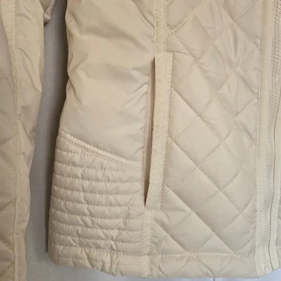 Cute quilted jacket - Picture 3 of 9
